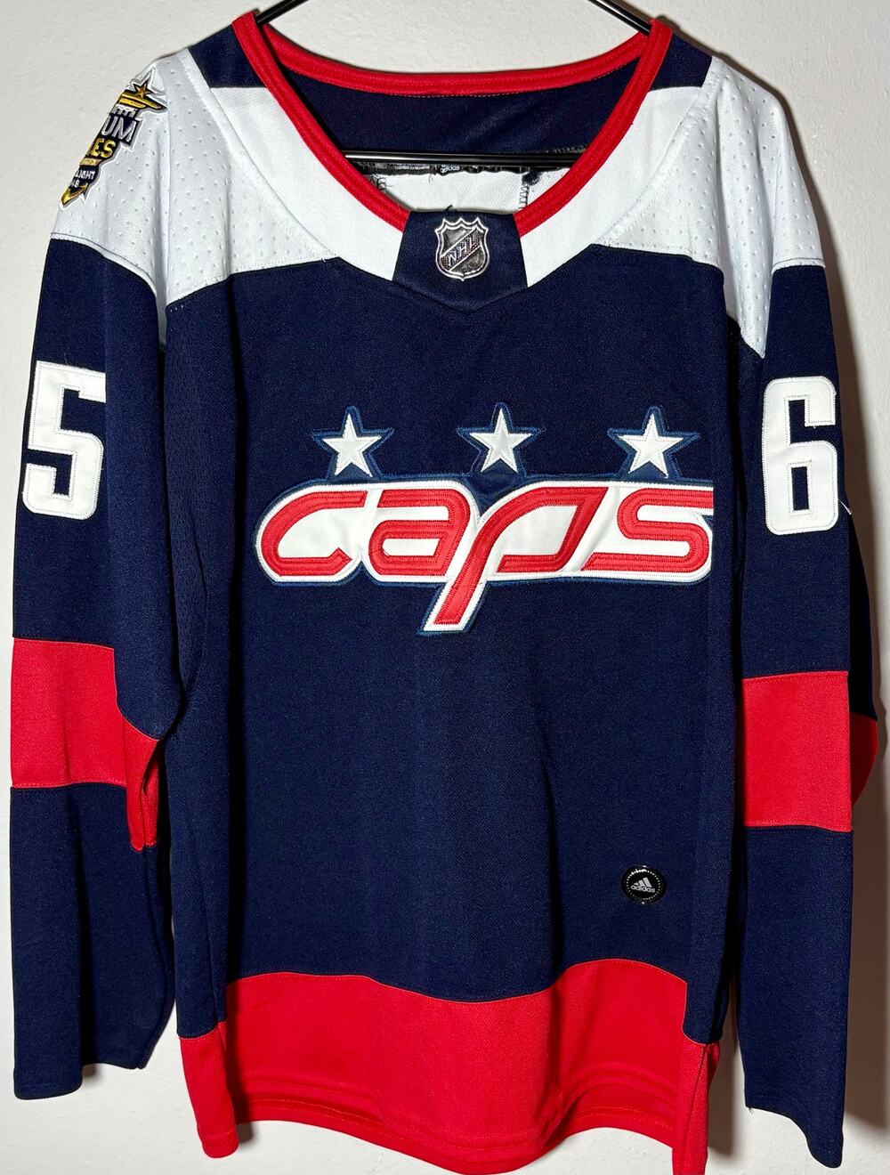 Washington Capitals Fanatics 2018 Stadium Series Jersey #65 Burakovsky Sz 46 (S) - Picture 1 of 10